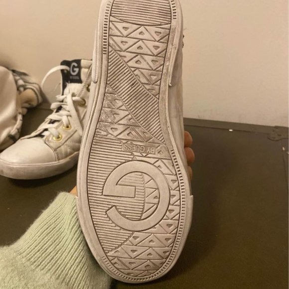 Guess sneakers - Picture 4 of 4